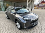 Toyota Yaris Cross 8