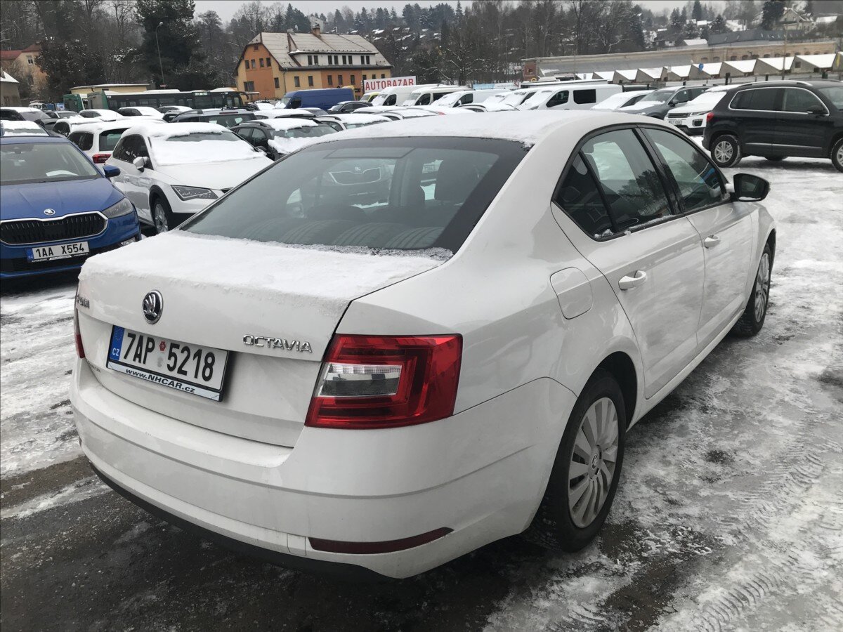 Škoda Octavia Hatchback 1,6 l 85 kw