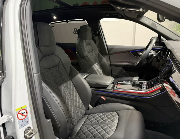 Audi SQ7 SUV / Terénní 4,0 l 373 kw