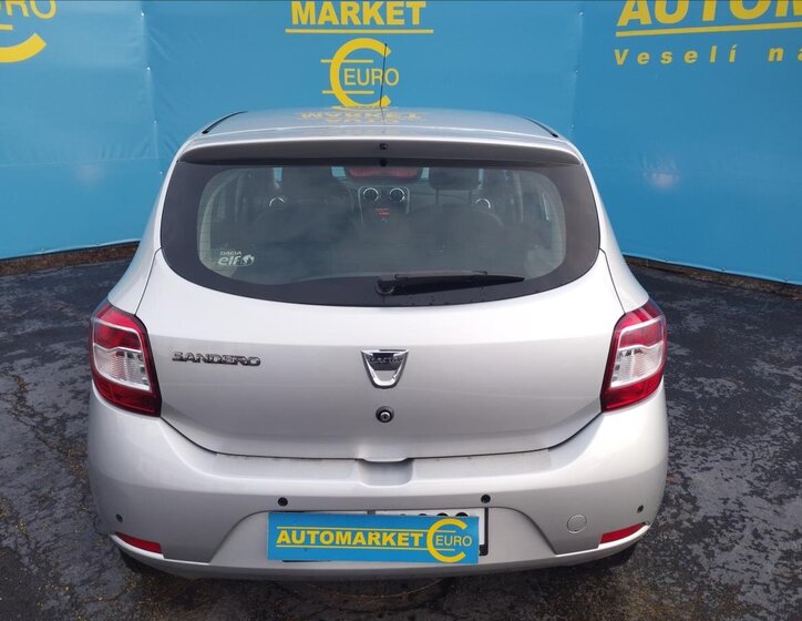 Dacia Sandero Hatchback 1,1 l 55 kw