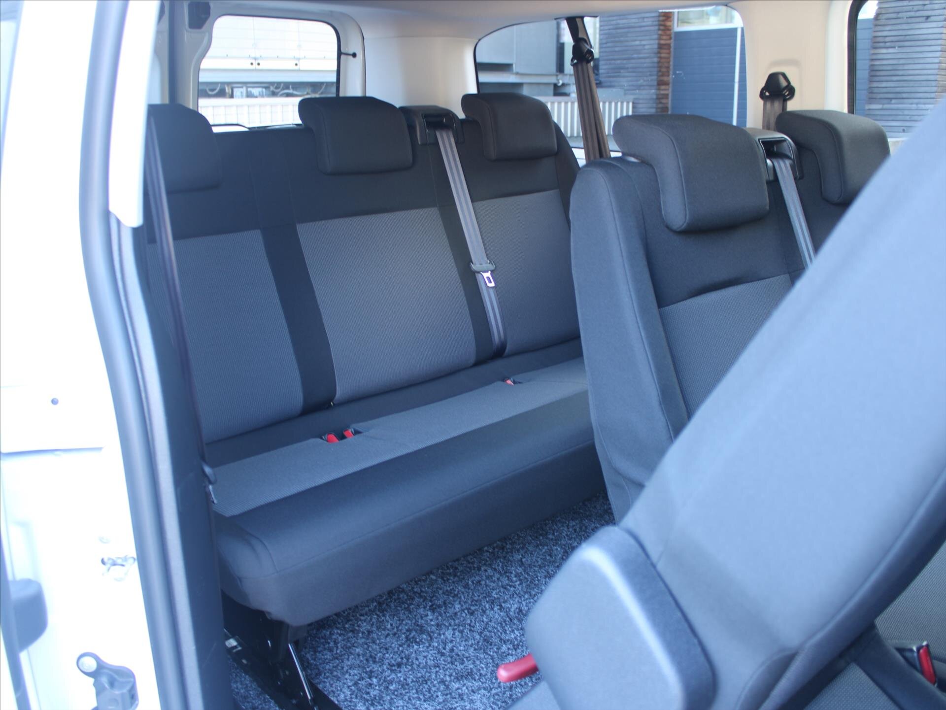 Toyota ProAce Kombi 2,0 l 106 kw