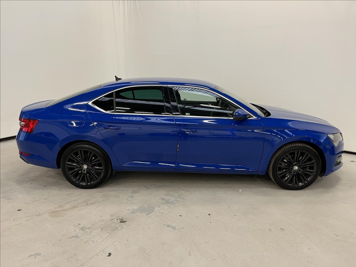 Škoda Superb Liftback 2,0 l 206 kw