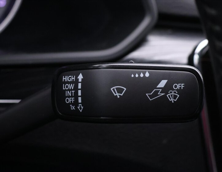 Škoda Superb Liftback 1,5 l 110 kw