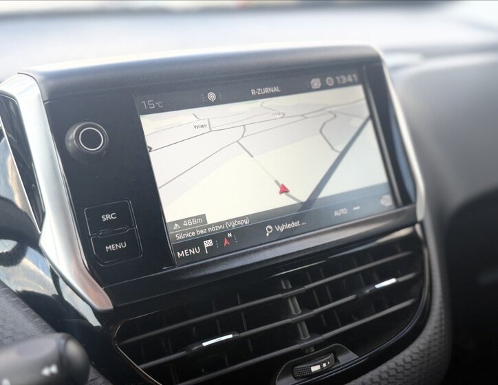 Peugeot 2008 SUV / Terénní 1,2 l 81 kw