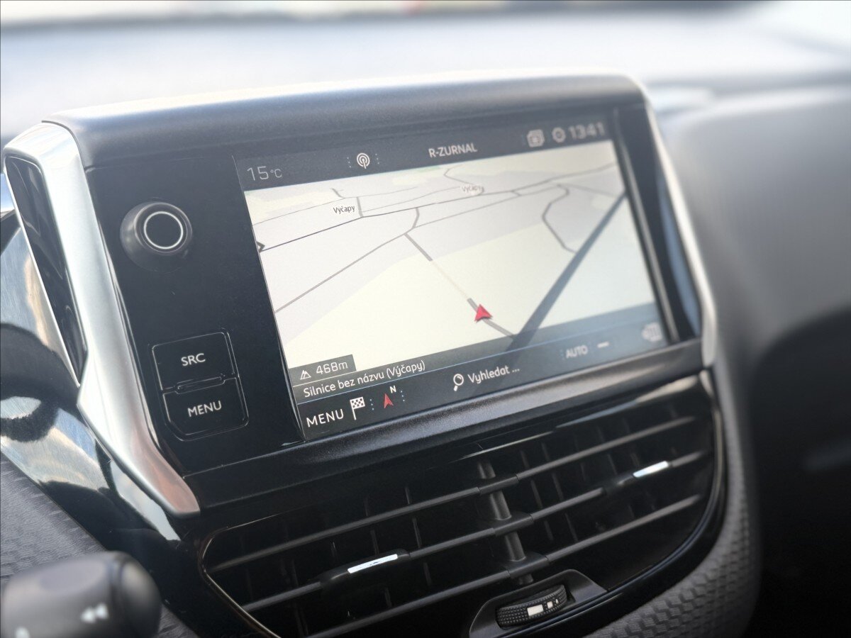 Peugeot 2008 SUV / Terénní 1,2 l 81 kw