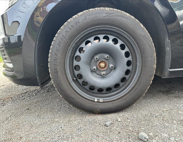 Volkswagen Touran MPV 1,2 l 81 kw