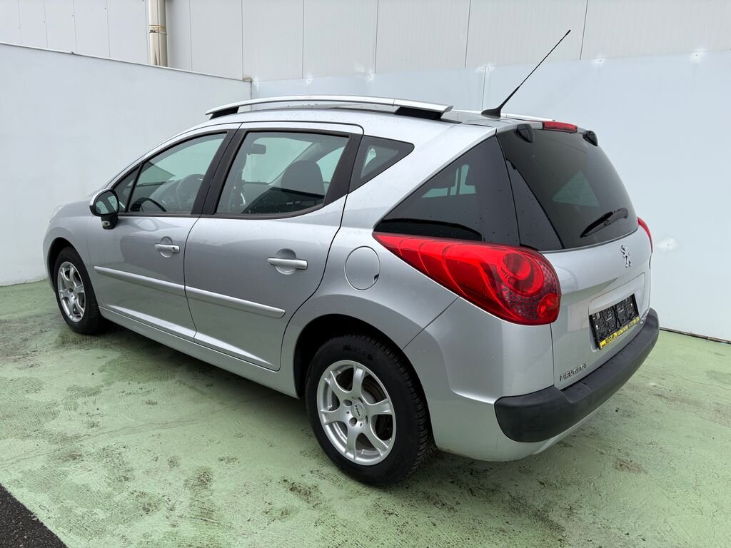 Peugeot 207 Kombi 1,4 l 70 kw