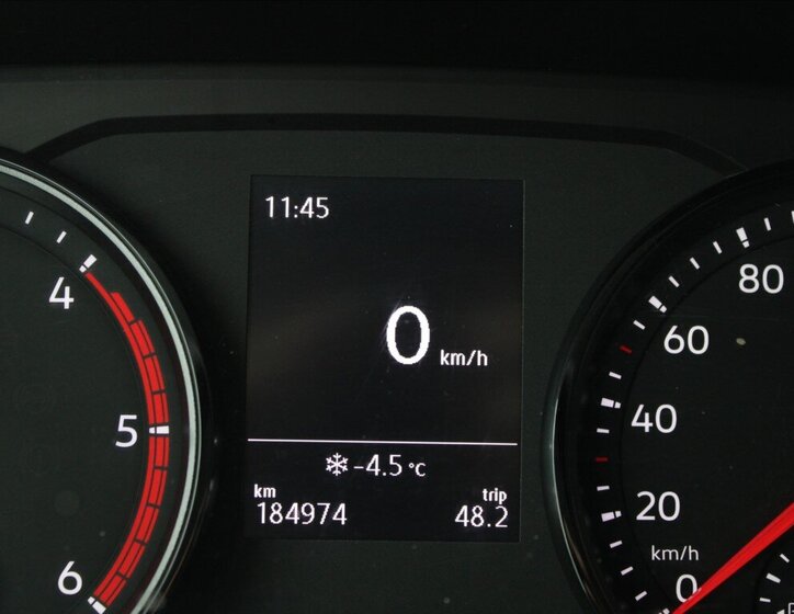 Volkswagen Crafter Skříň 2,0 l 103 kw