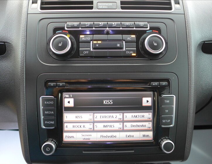 Volkswagen Touran Kombi 1,6 l 77 kw