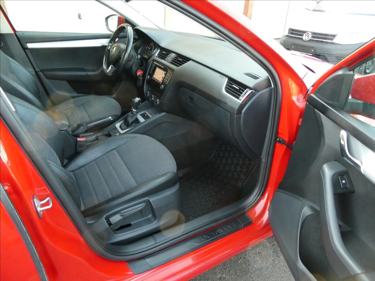 Škoda Octavia Kombi 1,6 l 77 kw