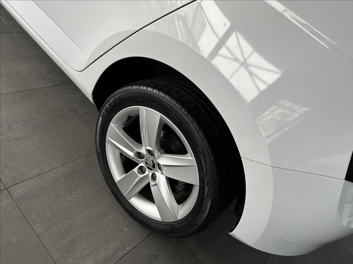 Škoda Fabia Hatchback 1,2 l 66 kw