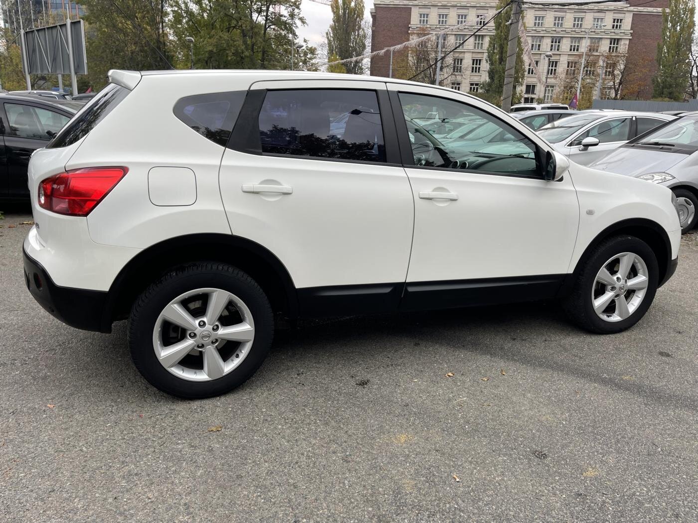 Nissan Qashqai SUV 2,0 l 110 kw