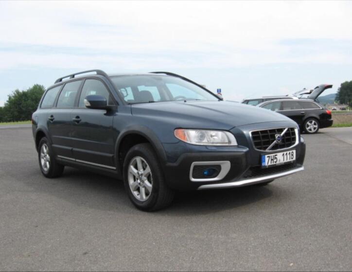 Volvo XC70 3