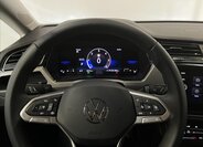 Volkswagen Touran 13
