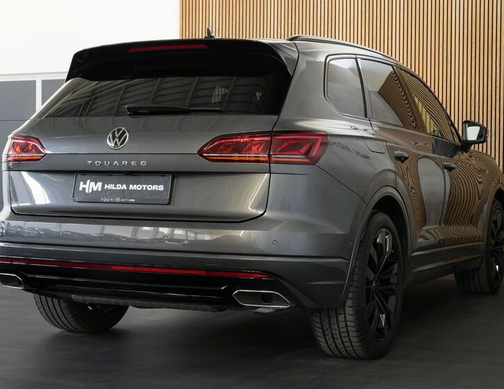 Volkswagen Touareg 4