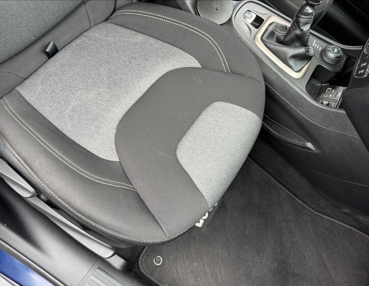 Jeep Cherokee Ostatní 2,0 l 103 kw