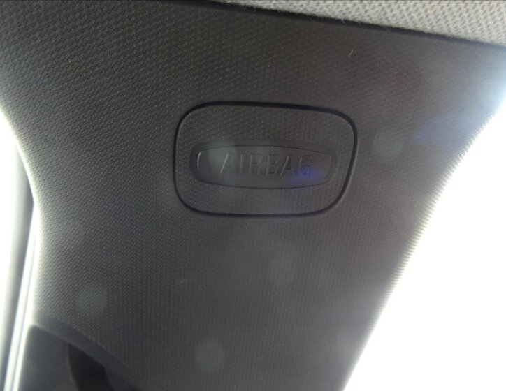 Opel Crossland X MPV 1,2 l 61 kw