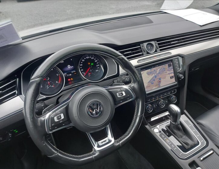 Volkswagen Passat 37