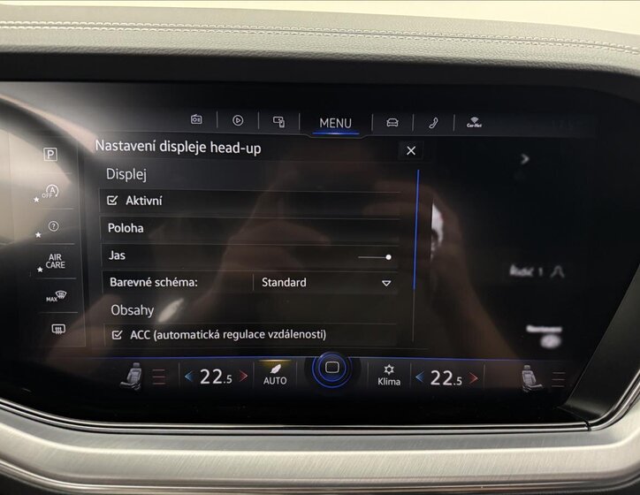 Volkswagen Touareg 23