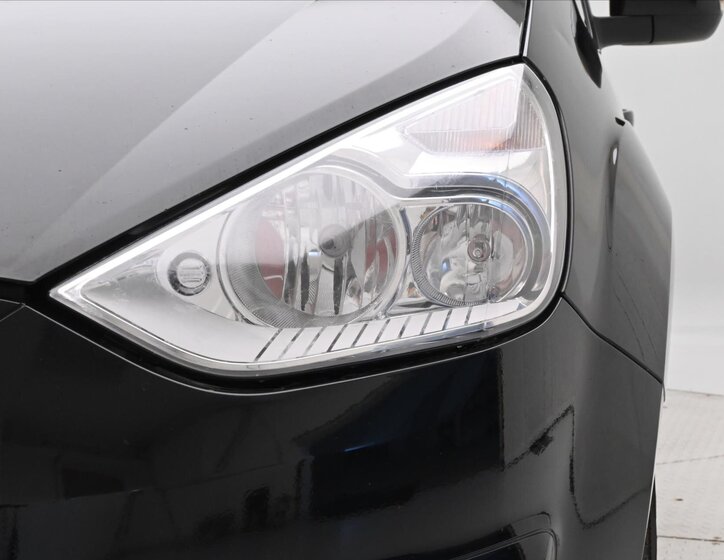 Ford Galaxy MPV 2,0 l 96 kw