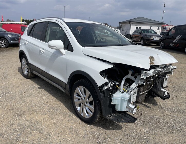 Suzuki SX4 S-Cross SUV / Terénní 3,0 l 88 kw