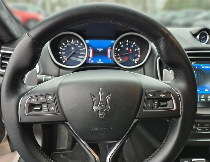 Maserati Ghibli Sedan 3,0 l 316 kw