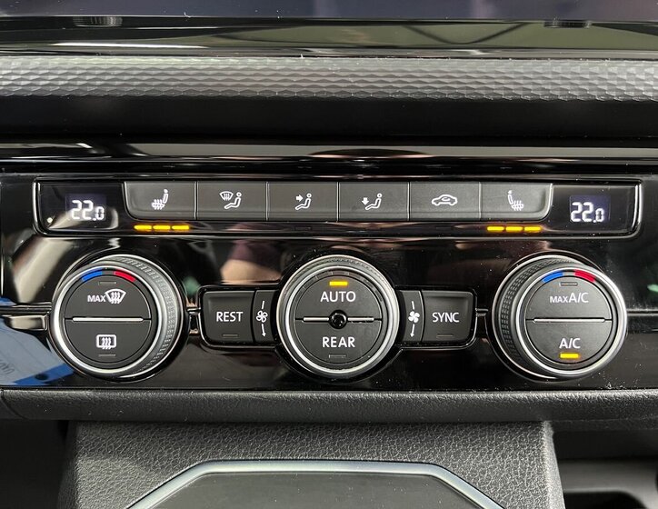 Volkswagen Multivan Ostatní 2,0 l 146 kw