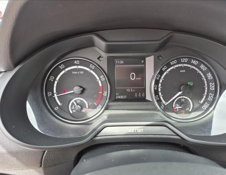Škoda Octavia 10