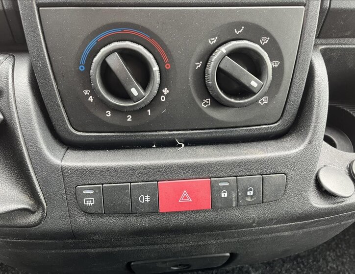 Peugeot Boxer Skříň 2,2 l 96 kw