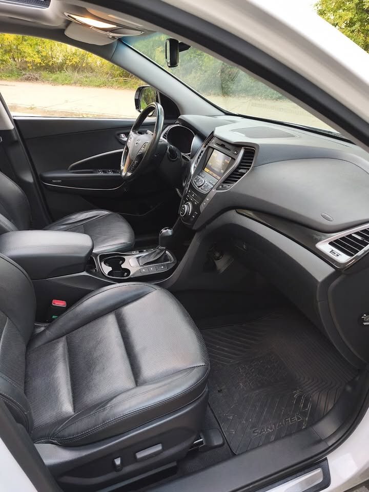 Hyundai Santa Fe SUV 2,2 l 145 kw