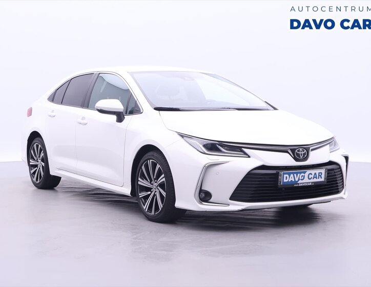 Toyota Corolla Sedan 1,5 l 92 kw