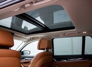 BMW Řada 5 Kombi 3,0 l 195 kw