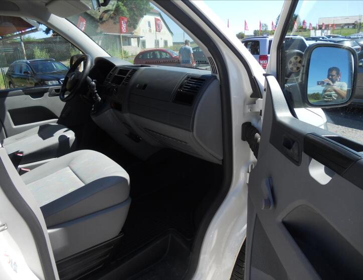 Volkswagen Transporter 16