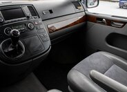 Volkswagen Ostatní VAN-Minibus 2,5 l 128 kw