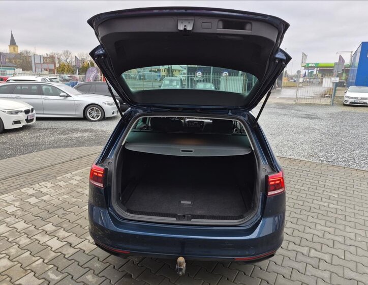 Volkswagen Passat Kombi 2,0 l 110 kw