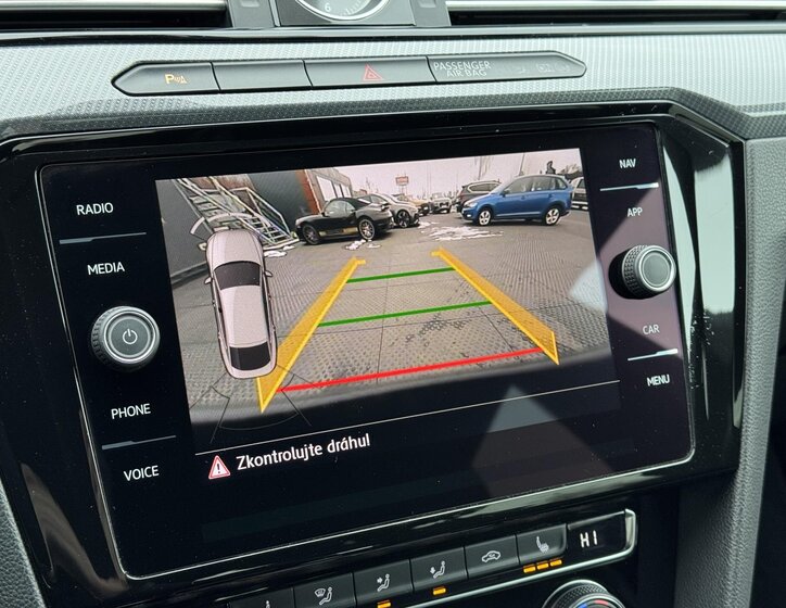 Volkswagen Arteon Liftback 2,0 l 176 kw