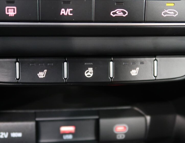 KIA Ceed Kombi 1,5 l 103 kw