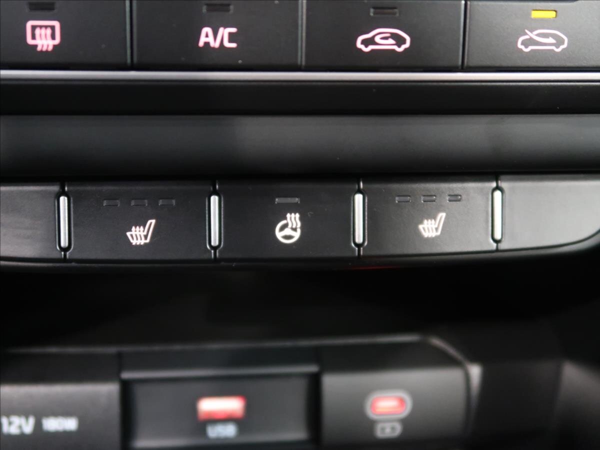 KIA Ceed Kombi 1,5 l 103 kw