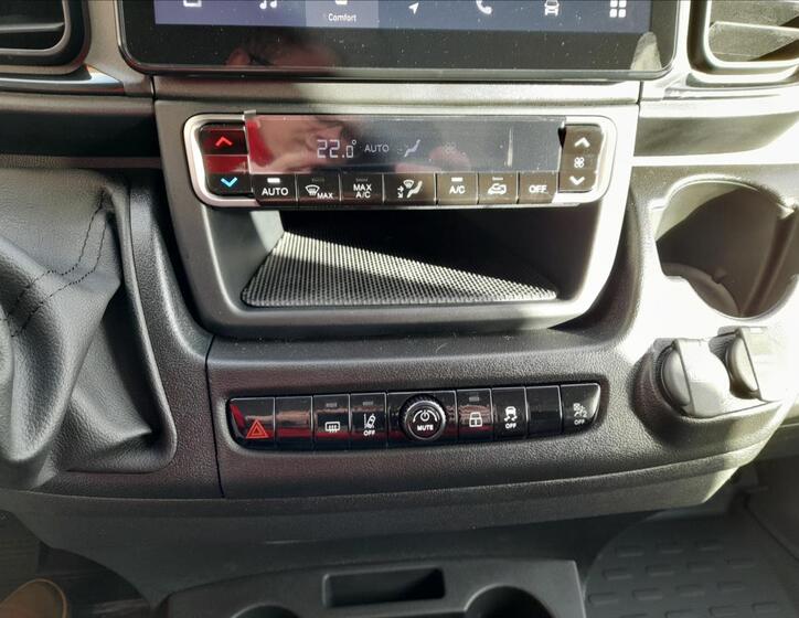 Toyota Proace Max 12