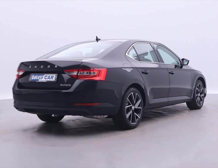 Škoda Superb Liftback 2,0 l 140 kw