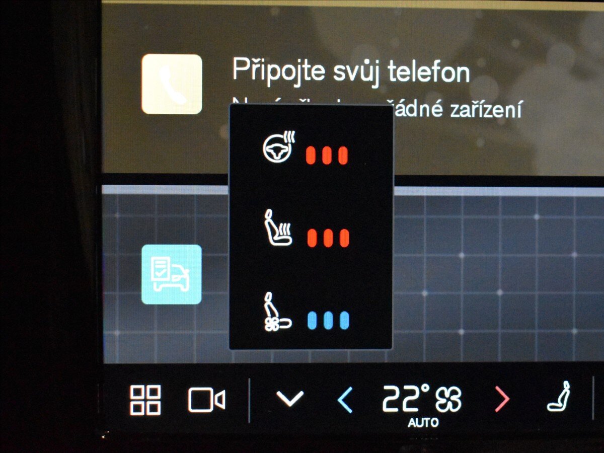 Volvo XC60 SUV / Terénní 2,0 l 257 kw