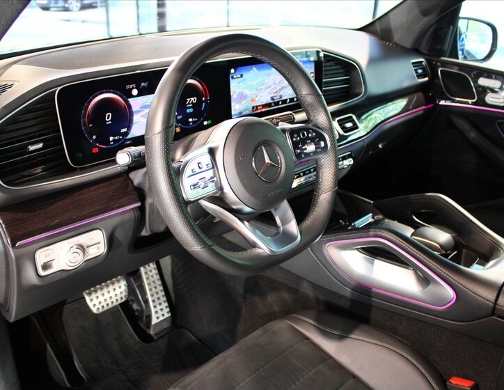 Mercedes-Benz GLE 10