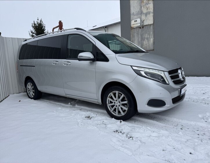 Mercedes-Benz Třídy V 1