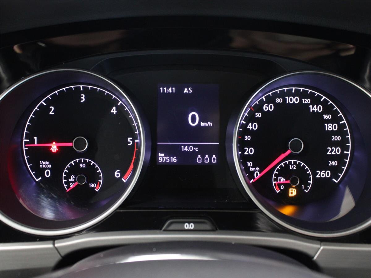 Volkswagen Touran Kombi 2,0 l 110 kw