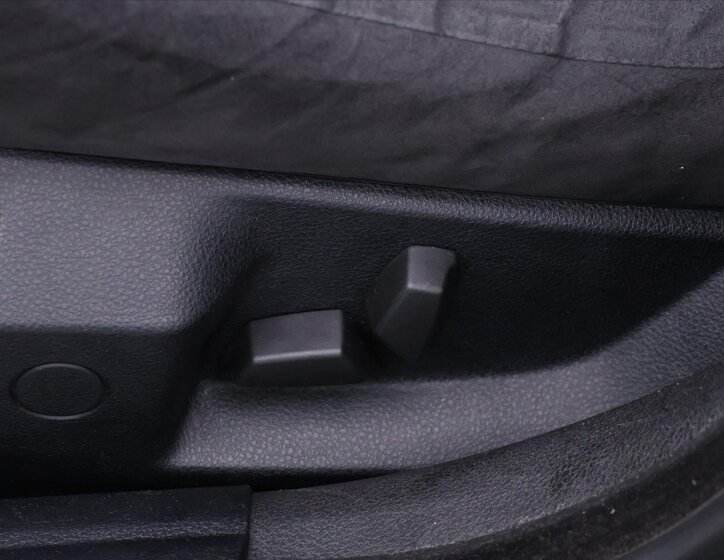 BMW Řada 5 Sedan / Limuzína 3,0 l 190 kw