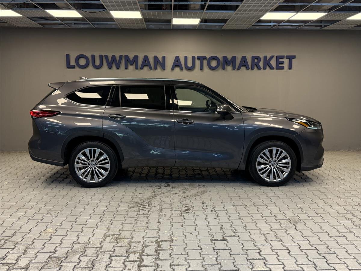 Toyota Highlander SUV / Terénní 2,5 l 140 kw
