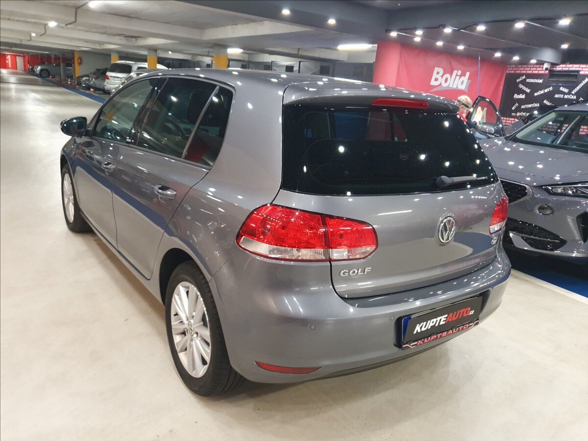 Volkswagen Golf Hatchback 1,2 l 63 kw