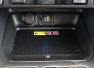 Toyota RAV4 SUV / Terénní 2,5 l 225 kw