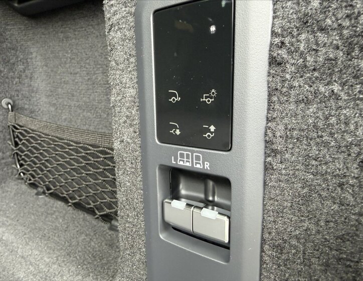 Land Rover Range Rover Sport SUV / Terénní 3,0 l 338 kw