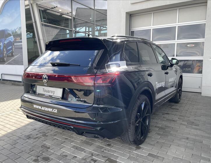 Volkswagen Touareg 6